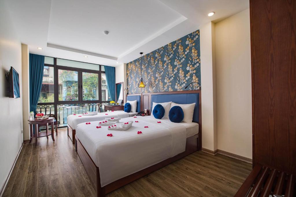 Holiday Emerald Hotel – Hanoi